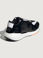 adidas by Stella McCartney ULTRABOOST 22 - CORE BLACK/FTWR WHITE/SIGNAL ORANGE - Image 4