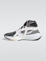 Ultraboost 21 Metallic Sneaker - Ftwwht-Silvmt-Eqtyel - Image 3