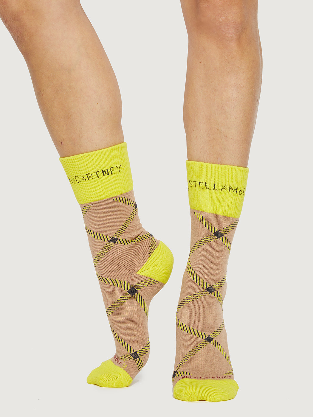 ADID-HP1805-PRNTCOL-22HOL-AdidasByStellaMccartneyWarmSocks-color-CAMEL-YELLOW-BLACK_8445 Adidas By Stella Mccartney Warm Socks - Camel/Yellow/Black - Image 1