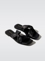 Nomad - Black