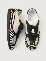 tb.490 - Soft Brown Leather Zebra - Image 3