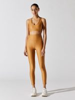 Action Bra 2.0 in Houndstooth Takara Shine - Brown Sugar - Image 4