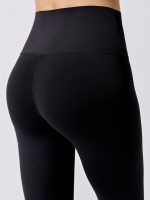 High Rise 7/8 Legging In Diamond Compression - Black - Image 3