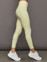 High Rise Legging in Ribbed Melt - Pastel Yellow - Image 4