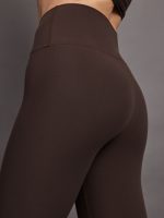 High Rise Legging in Melt - Dark Oak - Image 5
