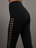 Crochet Legging in Melt - Black - Image 5