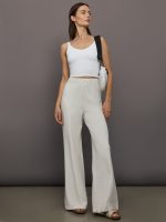 V-Neck Tank in Ribbed Melt - White - Image 7