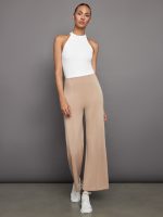 SLEEVELESS MOCK NECK TOP IN MELT - WHITE - Image 5