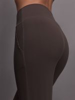 Jogger in Melt - Dark Oak - Image 6