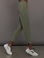 Jogger in Melt - Moss - Image 4