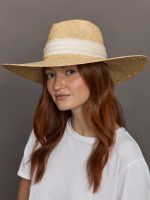 Emmanuelle - Natural - Image 2