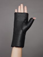 Shearling Mittens - Black - Image 4