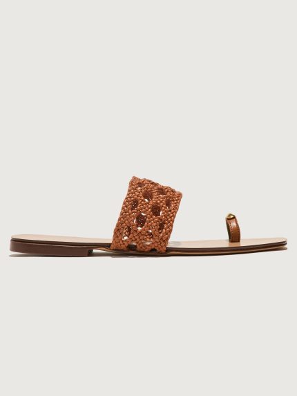 Mennia Capri Sandal - Tan