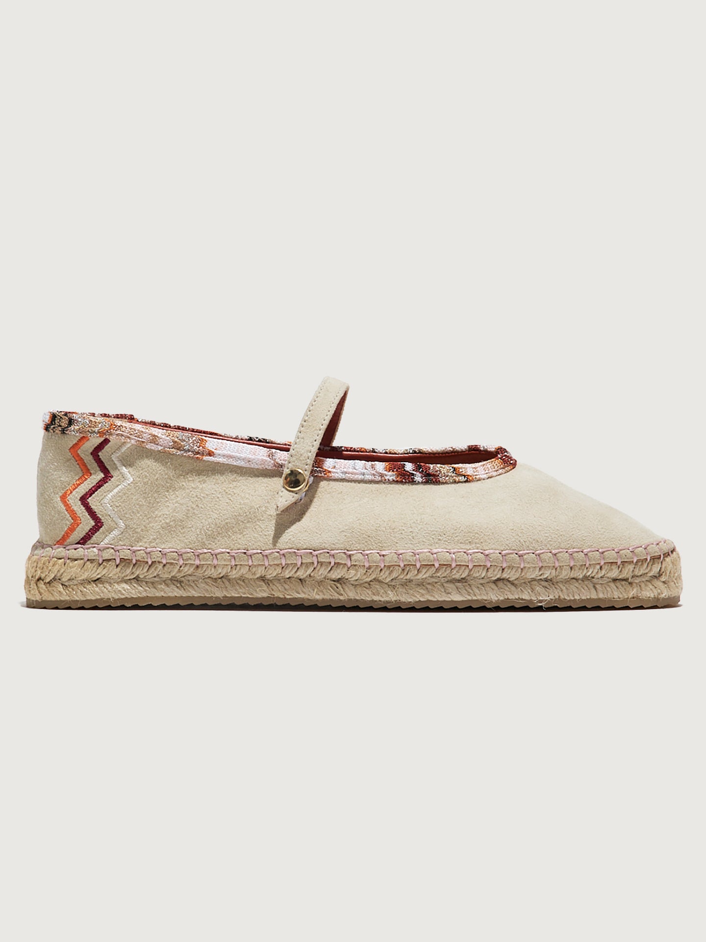 MISS-MWB012_005-BRWNOFFWHI-Lola-Suede-color-Ivory-Raschel-Wave-Brown_2380-Edit Lola Suede - Ivory/ Raschel Wave Brown - Image 1