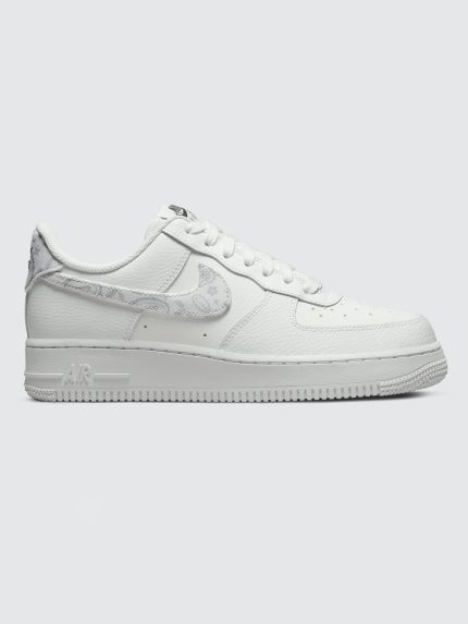 W AIR FORCE 1 '07 ESS - Summit White/Grey Fog-Black-Summit White