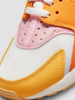 WMNS NIKE HUARACHE - Summit White/Hyper Pink-Solar Flare - Image 6