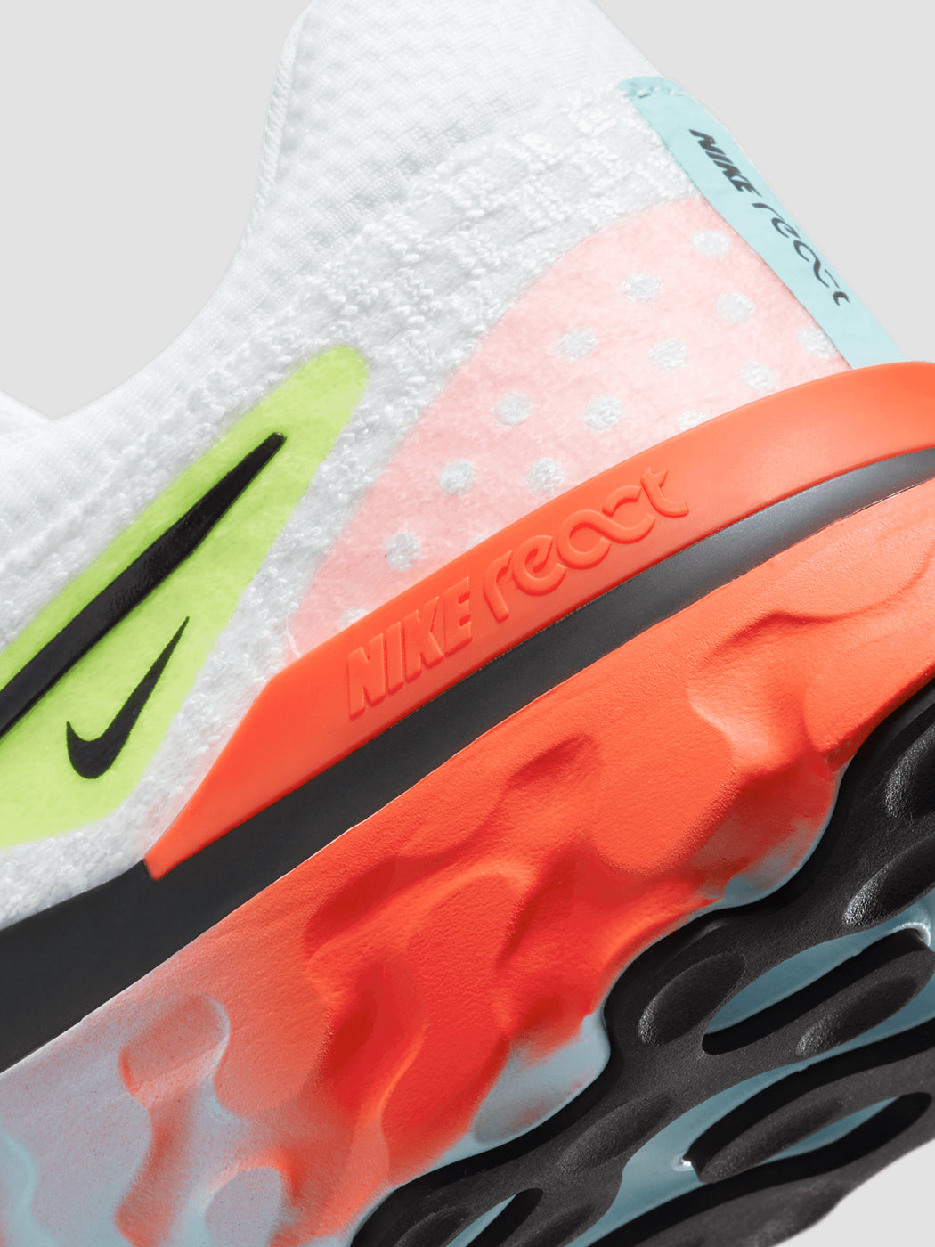 W NIKE REACT INFINITY RUN FK 3 - White/Black-Volt-Bright Crimson - Image 5