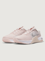 WMNS NIKE METCON 8 - LIGHT SOFT PINK/METALLIC SILVER - Image 4