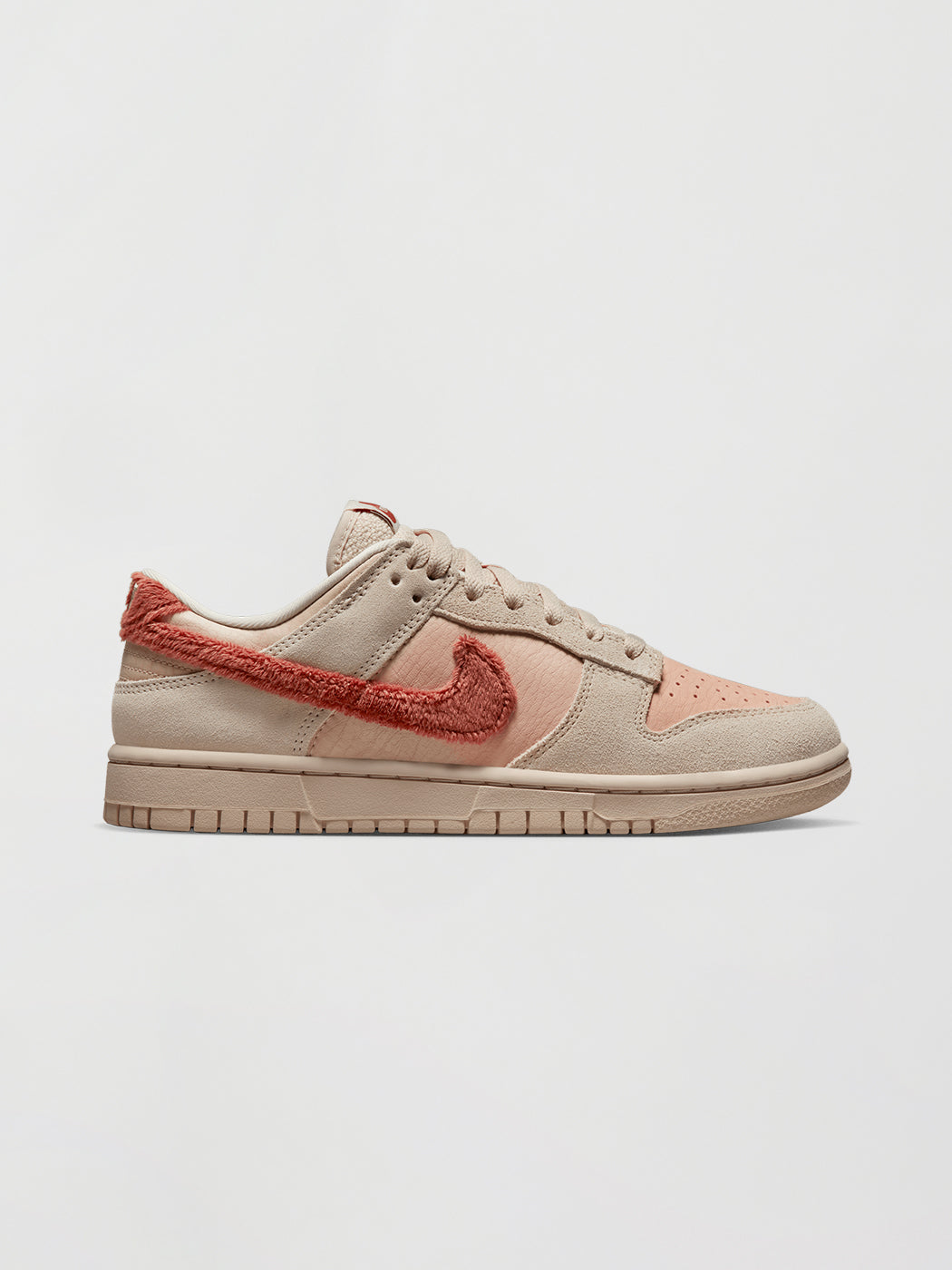 NIKE-DZ4706-200-NUDE-22HOL-WMNS-NIKE-DUNK-LOW-color-SHIMMER-MARS-STONE-SANDDRIFT-PEARL-WHITE4 WMNS NIKE DUNK LOW - SHIMMER/MARS STONE-SANDDRIFT-PEARL WHITE - Image 1