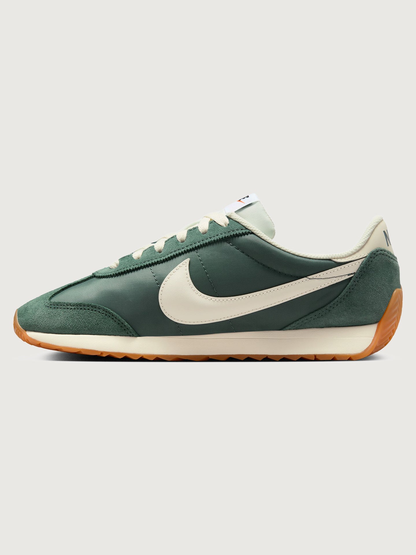 Nike Pacific - Vintage Green/Pale Ivory-Gum Light Brown - Image 6
