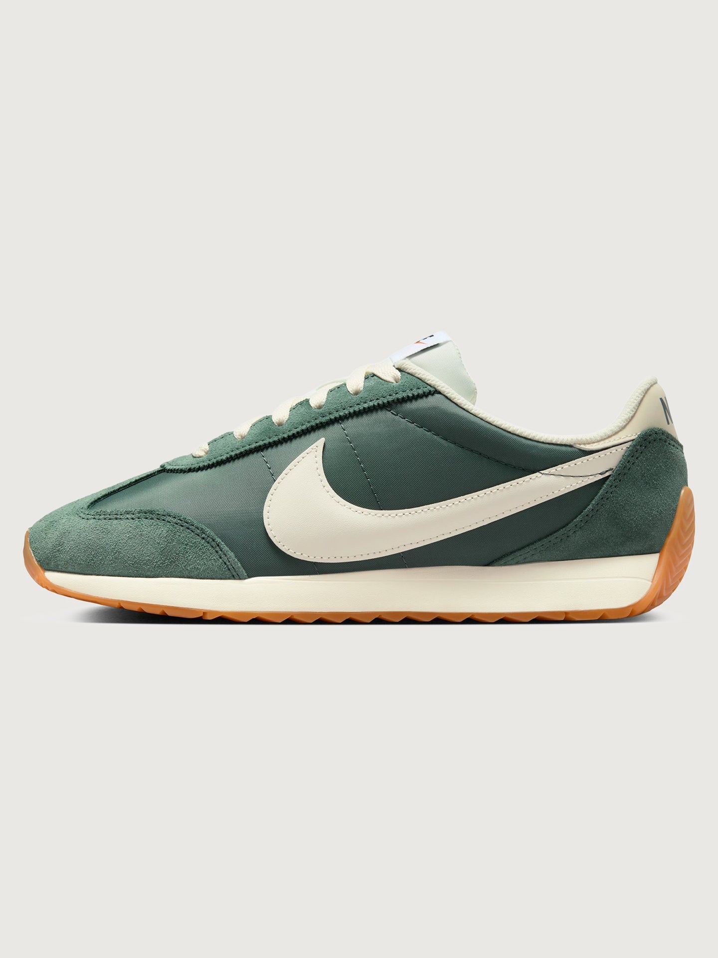 Nike Pacific - Vintage Green/Pale Ivory-Gum Light Brown - Image 5