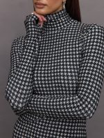Slim Fit Long Sleeve Turtle Top Short - Black - Image 6