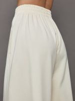 Boyfriend Elephant Sweatpants - Cream - Image 7