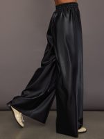 Boyfriend Elephant Sweatpant - Black - Image 4