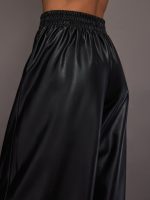 Boyfriend Elephant Sweatpant - Black - Image 6