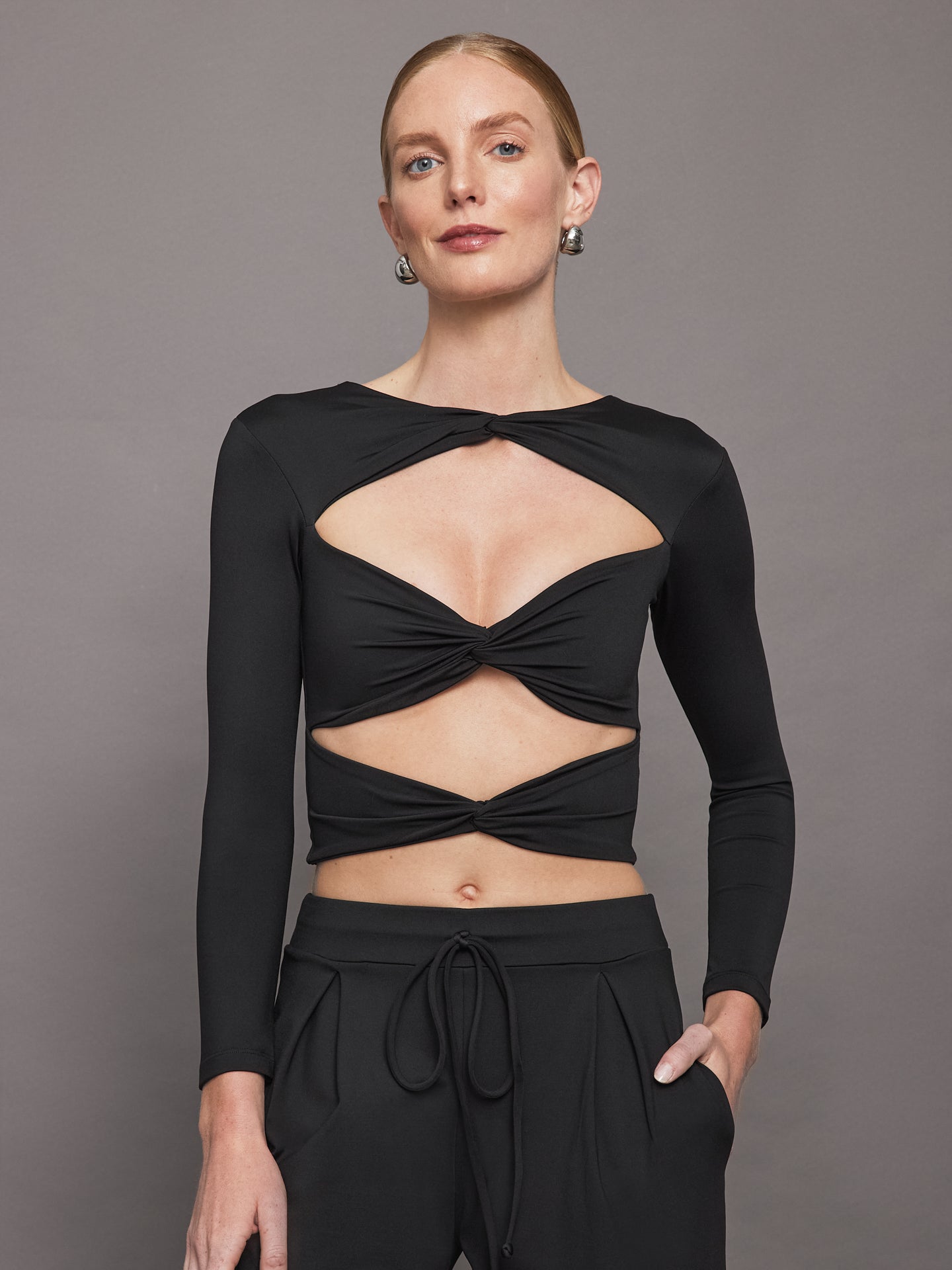 PORT-TOP-BLK-0053-BLKBLK-Lauren-Top-color-Black_1447-Edit Lauren Top - Black - Image 1