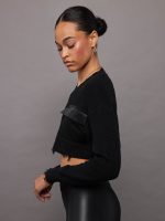 Cropped Devin Sweater - BLACK - Image 4