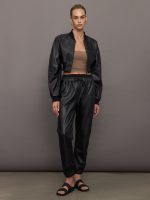 Hera V-Leather Cropped Bomber - Black - Image 3