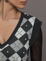 Nomia Plaid Pearly V-Neck Sweater - Grey/Silver - Image 6