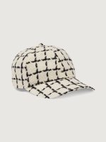 Elvin Mono Check Cap - White/Black