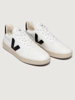 V-10 - Extra-White Black - Image 4