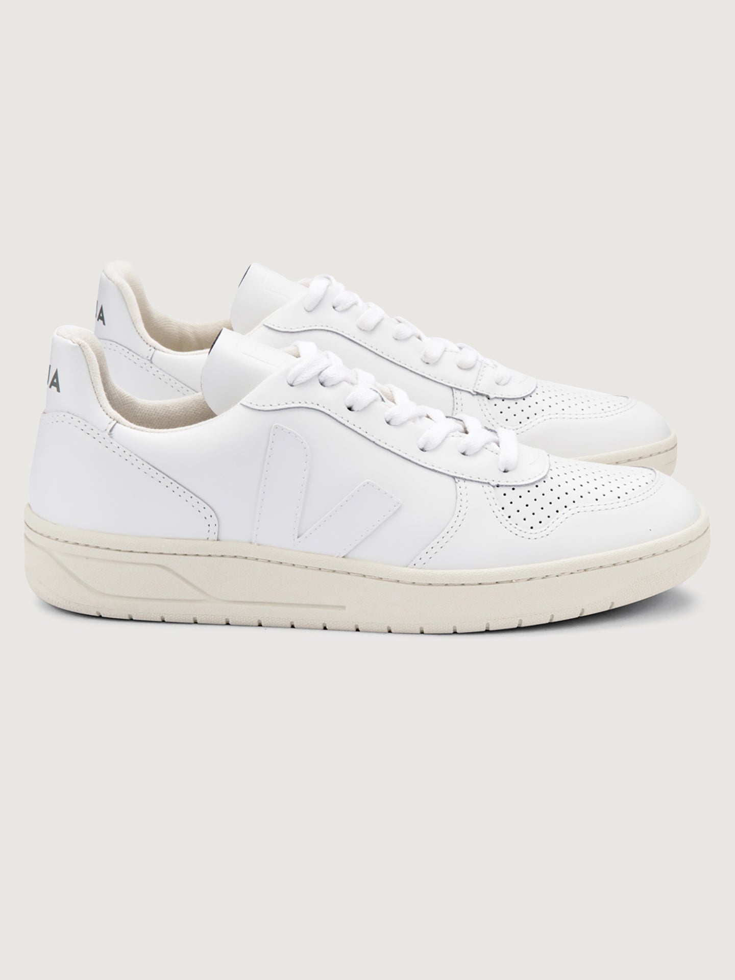 Veja-VX0201270-WHTNUDLT-V-10-color-extra-white2 V-10 - Extra-White - Image 1